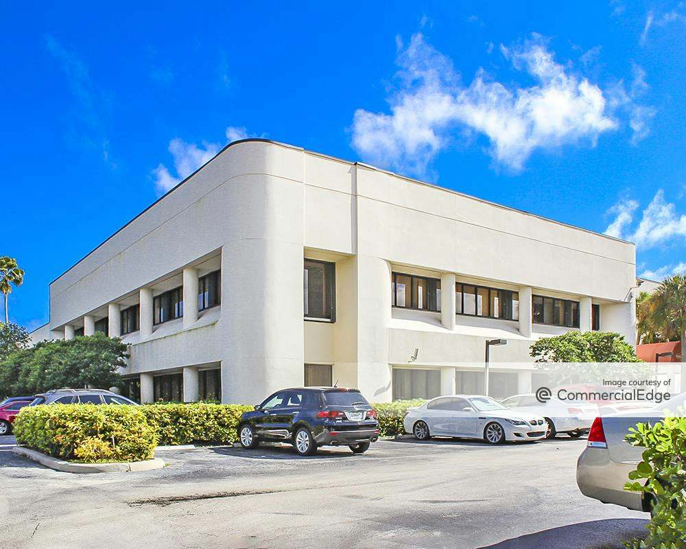 851 Broken Sound Pkwy NW, Boca Raton, FL Office Space